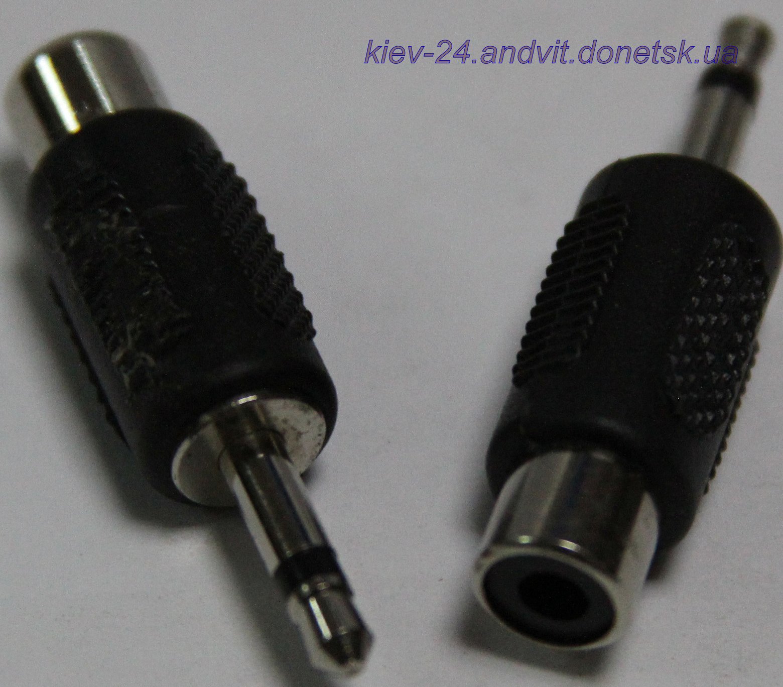 картинка Переходник шт.3,5 моно- гн.RCA, корпус пластиковый от интернет магазина Radiovip