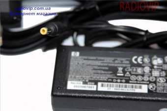 картинка Зарядное устройство для ноутбука HP 18.5V-3.5A (4.8*1.7) от интернет магазина Radiovip