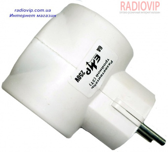 картинка Тройник  Токер 6А белый от интернет магазина Radiovip