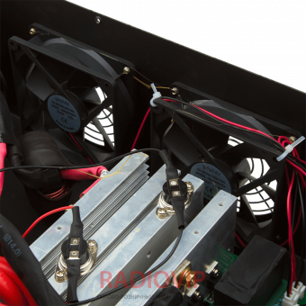 картинка ИБП Logicpower LPY- W - PSW-3000VA+ (2100Вт) с правильной синусоидой 48В от интернет магазина Radiovip