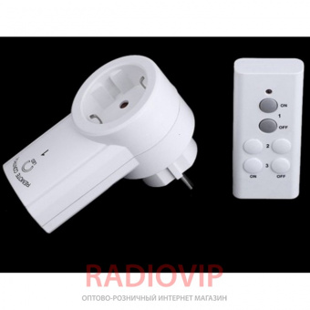 картинка Розетка TS-832 с дистанционным управлением от интернет магазина Radiovip