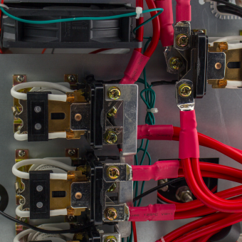 картинка Стабилизатор напряжения LogicPower LP-W-33500RD (20100Вт / 7 ступ) от интернет магазина Radiovip