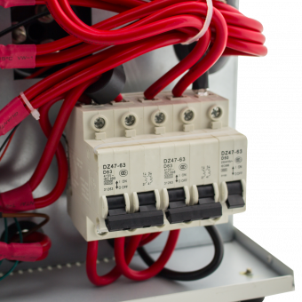 картинка Стабилизатор напряжения LogicPower LP-W-33500RD (20100Вт / 7 ступ) от интернет магазина Radiovip