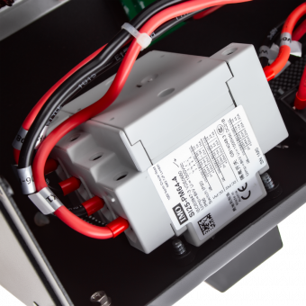 картинка Гибридный солнечный инвертор LogicPower LP-GS-HSI 5000W 48v МРРТ PSW от интернет магазина Radiovip