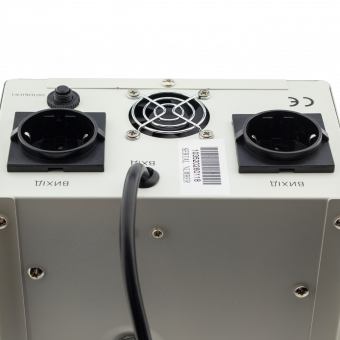 картинка Стабилизатор напряжения LogicPower LP-W-3500RD (2100Вт / 7 ступ) от интернет магазина Radiovip